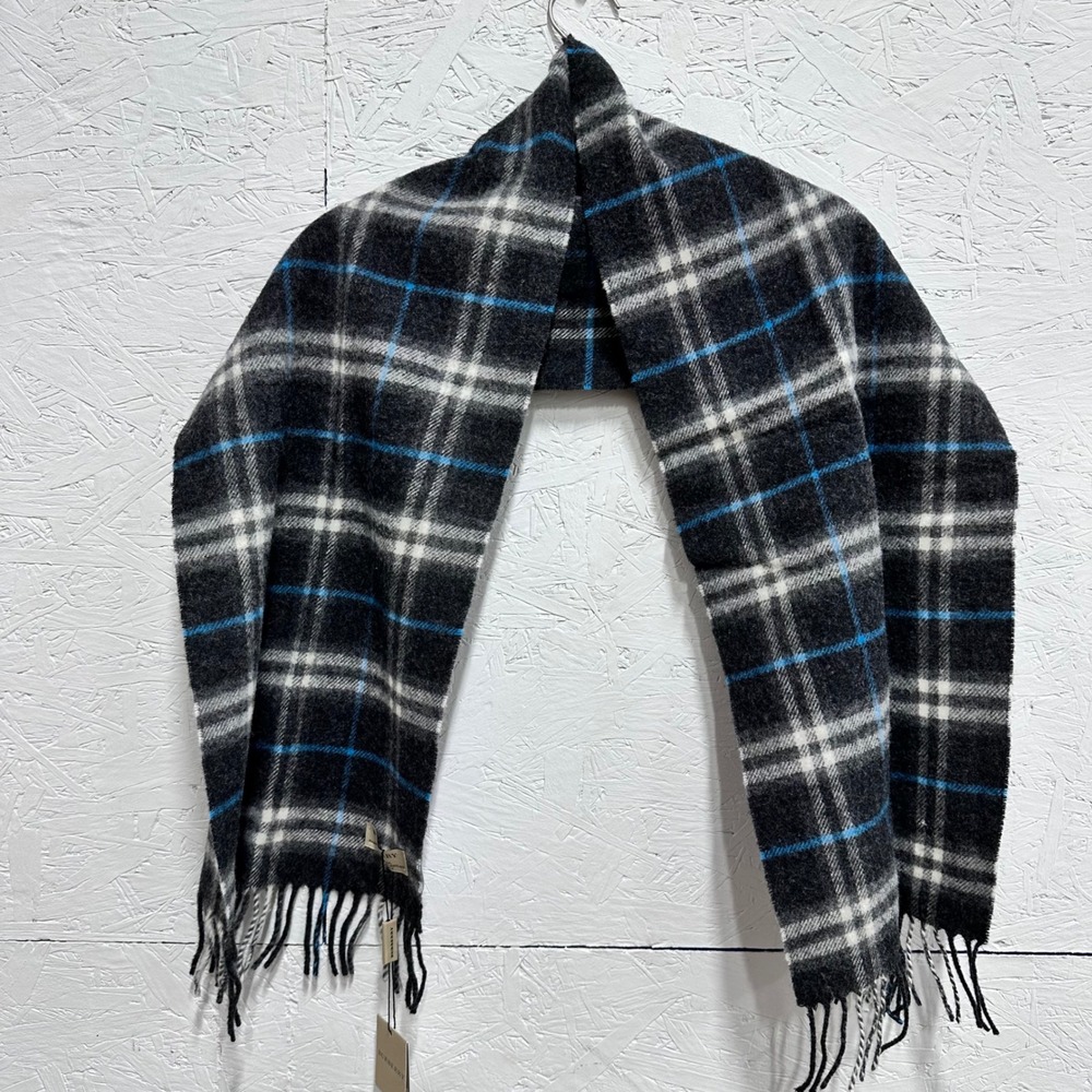 Burberry OS Scarf Grey Blue Plaid Lambswool Luxury Heritage Scotland NWT
